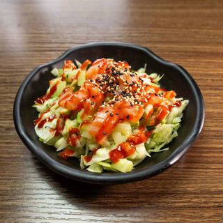 4- Ensalada Spicy Salmón