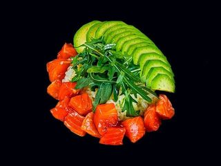 Боул з лососем та авокадо (350g)
