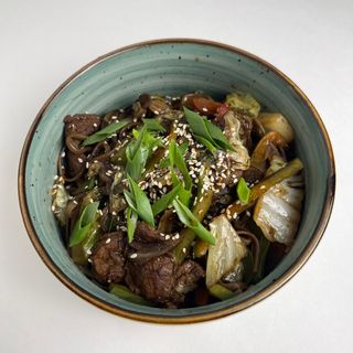 Соба с говядиной