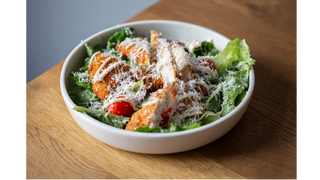 Sałatka z kurczakiem 400 g