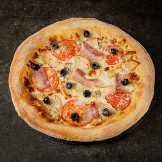 Піца "Каприза з пармезаном"