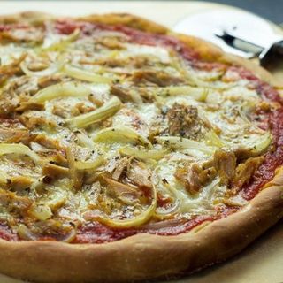 Pizza Tonno E Cipolla (33 Cm.)