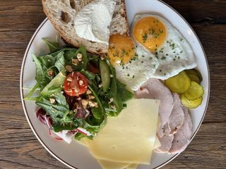 Сніданок з шинкою (385g)