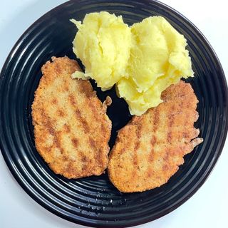 Kotlet mielony 2szt z pure ziemniaczanym 