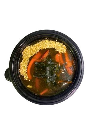 Суп з лососем та креветками