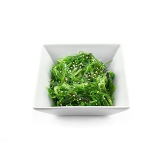 Ensalada wakame con sésamo.