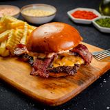 Bacon Cheeseburger