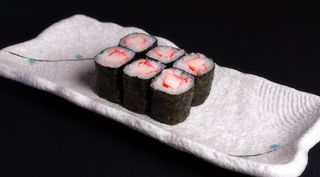 -173- Kani Maki* 6pz
