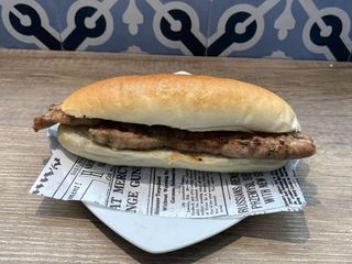 Panino con salsiccia
