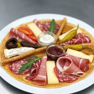 Crêpe Charcuterie