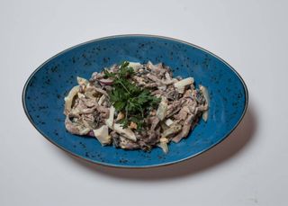 Sałatka z języka cielęciego