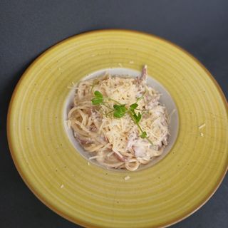 Spaghete Carbonara