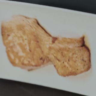 221. Sake Teppanyaki (2 Pzs.)