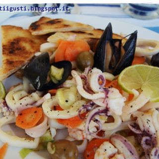 Insalata di mare olio e limone