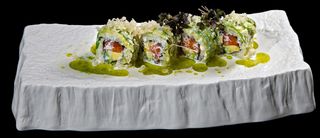 Uramaki Caterpillar Roll (4 Pzas.)