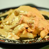 Piletina u sosu od šampinjona