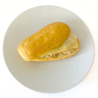 Planchado de Pollo y Queso Edam