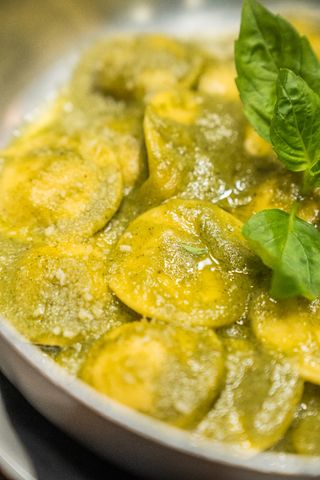 Ravioli al pesto