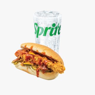 CC Crispy Picant HotDog & Sprite