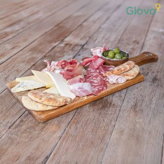 Platou degustare (brânzeturi și mezeluri crud-uscate)