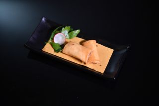 4. Involtini primavera 2 pezzi