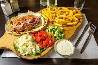 Gyros la farfurie
