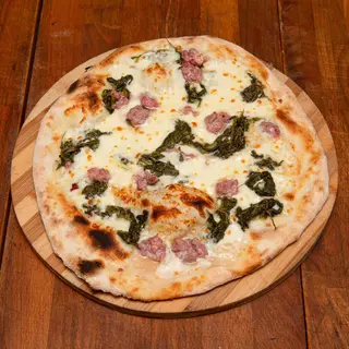 21. Salsiccia e friarielli