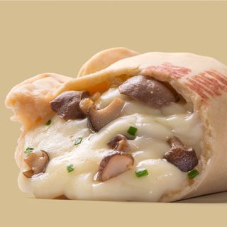 Empanada De Setas Camembert