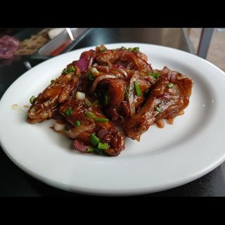 Kiddy chicken wings and chips