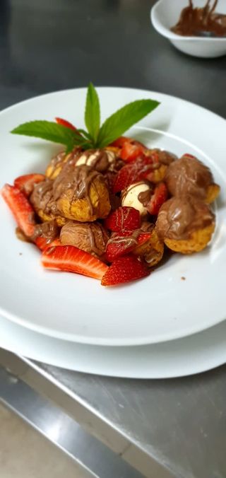 Mini papanasi cu inghetata 250g