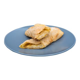 Баничка със сирене и яйца