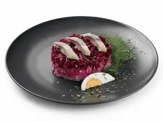 Śledzie pod pierzynką Оселедець під шубою (400g)
