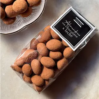 Bolsa De Almendras Con Chocolate Con Leche