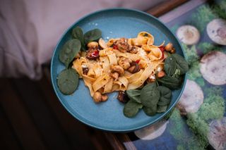 Паста фетучіні з грибами