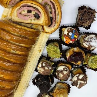 Pan De Jamón Y Mini Rolls (12 Uds.)