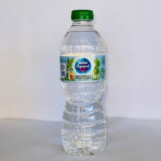 Agua Sin Gas