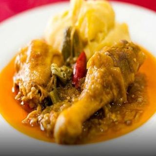 Muamba de Galinha com Funge