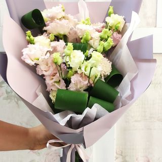 Buchet cu 5 lisiantus 