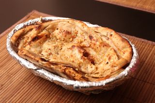 Parantha czosnkowa