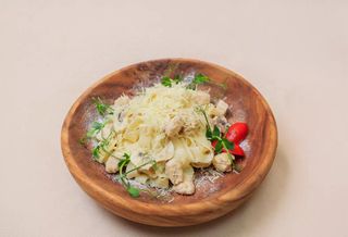 "Тауық етімен паста" (350г)