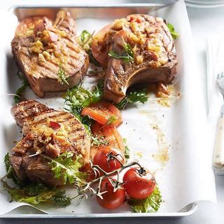 Costolette di Maiale con Mostarda e Bacon