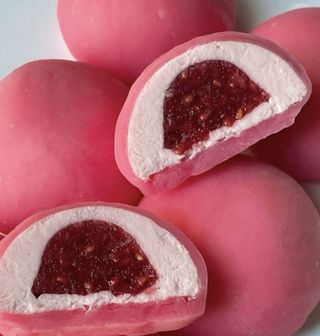 Моти клубничный