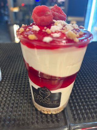 Semifreddo ai frutti di bosco