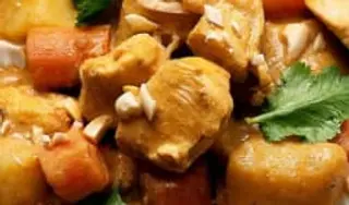 Massaman De Pollo