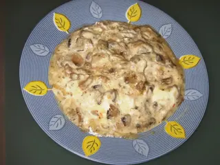 Piletina u sosu od pečuraka