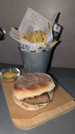 Prego no Bolo do Caco