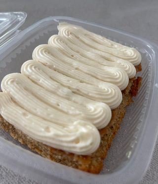 Tarta de zanahoria (porción)