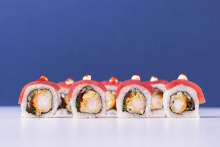 Dragon tuńczyk 8 szt.