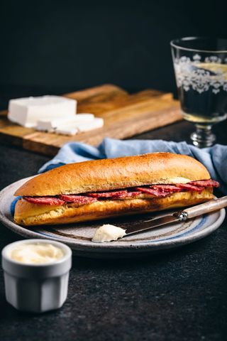 Sandwich PANINO Salam Uscat