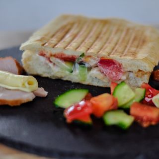 Паніні з шинкою